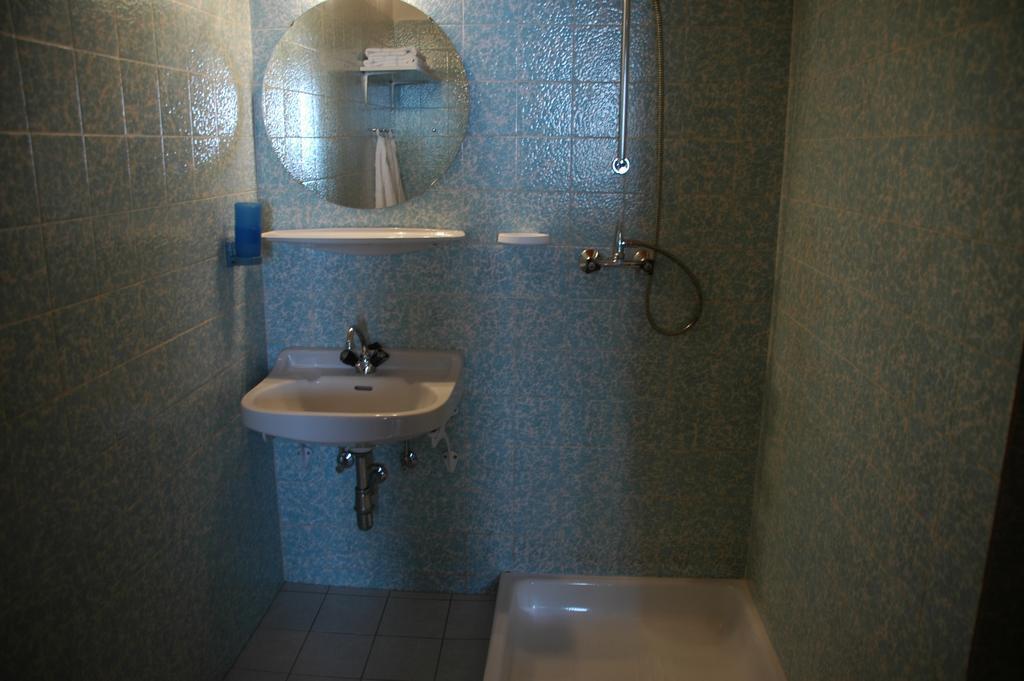 Romantikhaus Hufschmiede Hotel Engelhartszell Luaran gambar