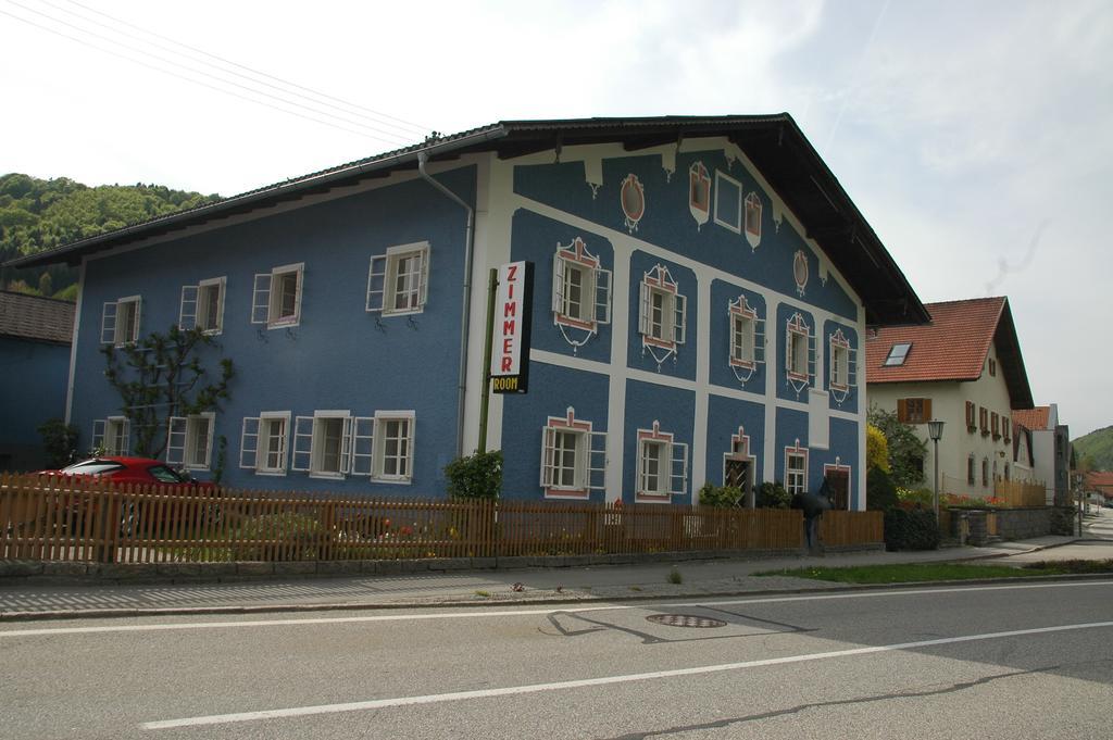 Romantikhaus Hufschmiede Hotel Engelhartszell Luaran gambar